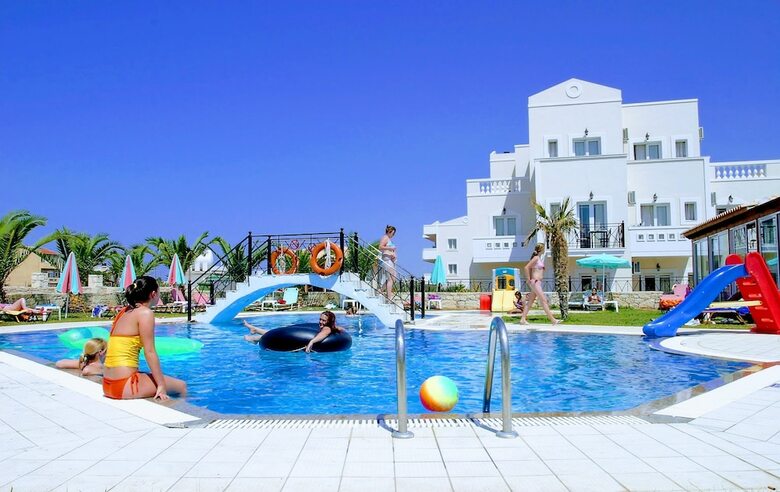Apartamentos Yiannis Manos