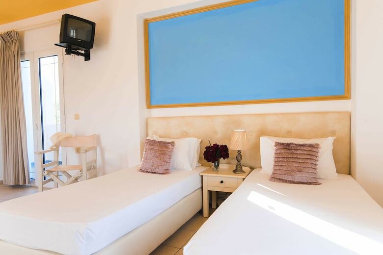 Apartamentos Yiannis Manos