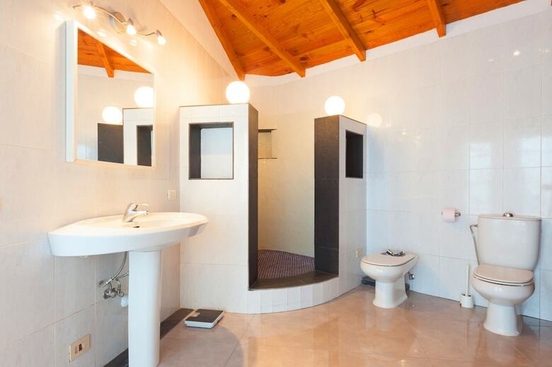 Villa Jessica Suites