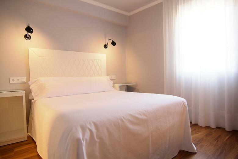 Hostal Los Casta�uelos