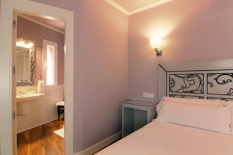 Hostal Los Casta�uelos