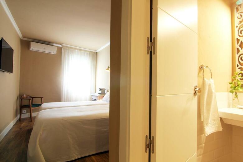 Hostal Los Casta�uelos