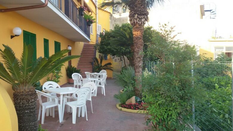 Hotel La Villa Pina