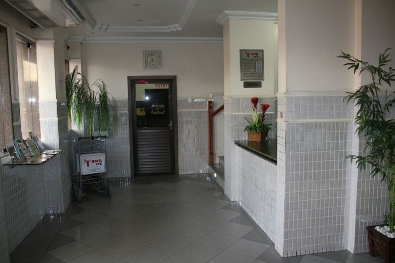Hotel Ipe