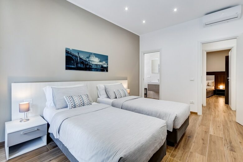 San Pietro Vatican Apartments