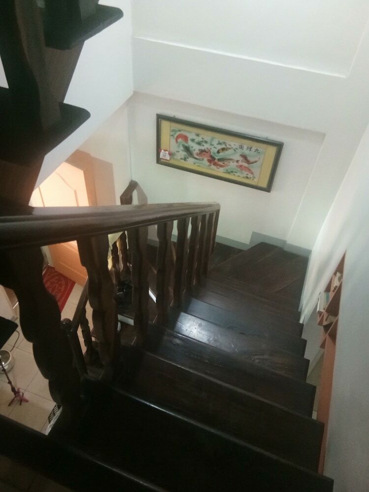 Megafox Hotel