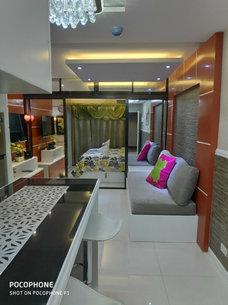 1br Unit For Rent One Oasis Condominium