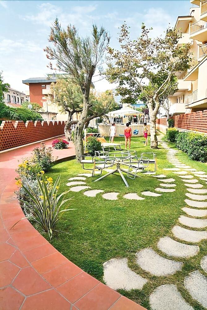 Hotel Rosalba Resort