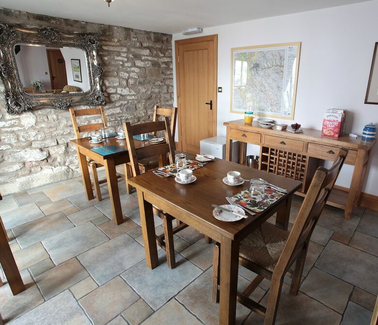 Hotel Stoop Farm Bed & Breakfast