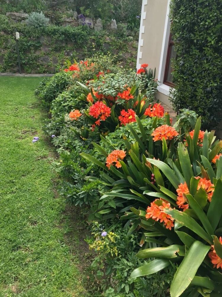 Hotel Valley Heights Guest House B&B