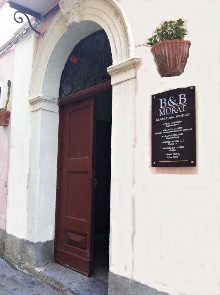Murat Guesthouse