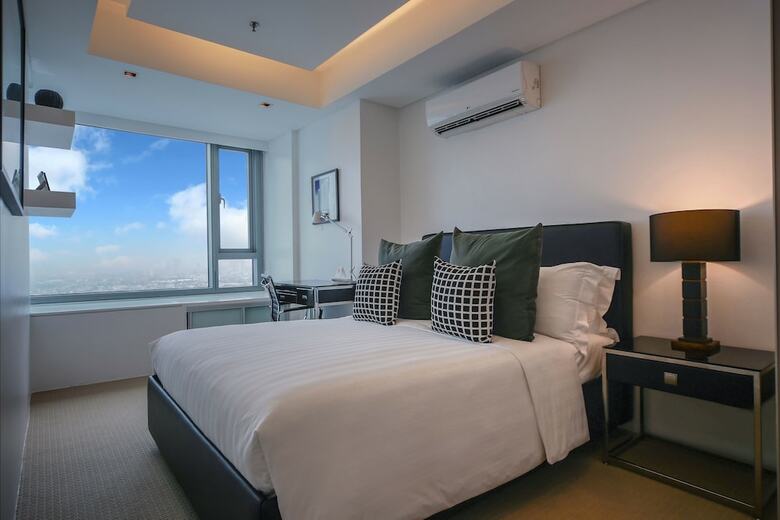 Aparthotel The Alpha Suites