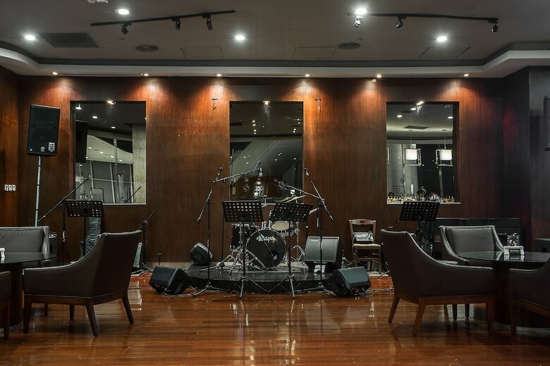 Aparthotel The Alpha Suites