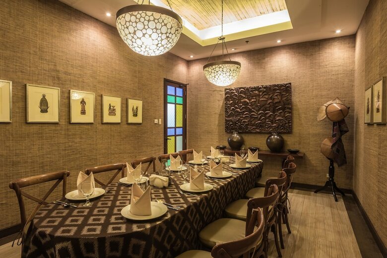 Aparthotel The Alpha Suites