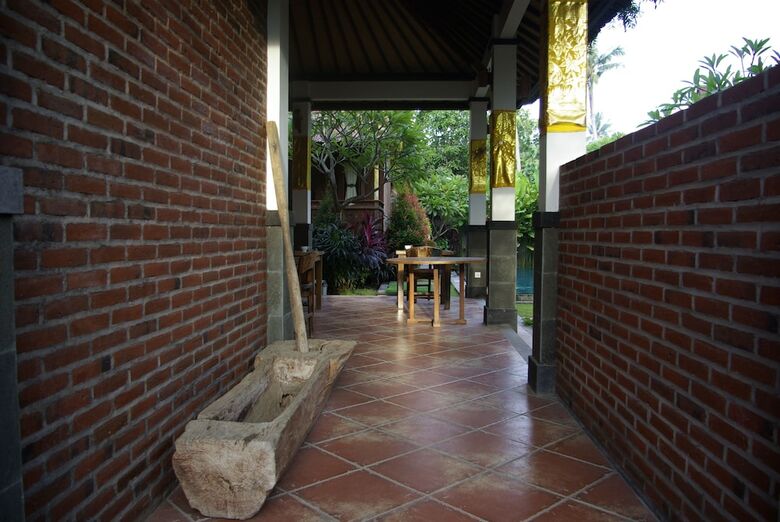 Bed & Breakfast Homestay Meraki Pemuteran