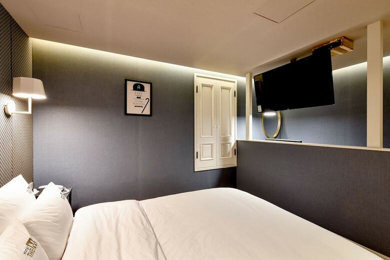 Hotel The M