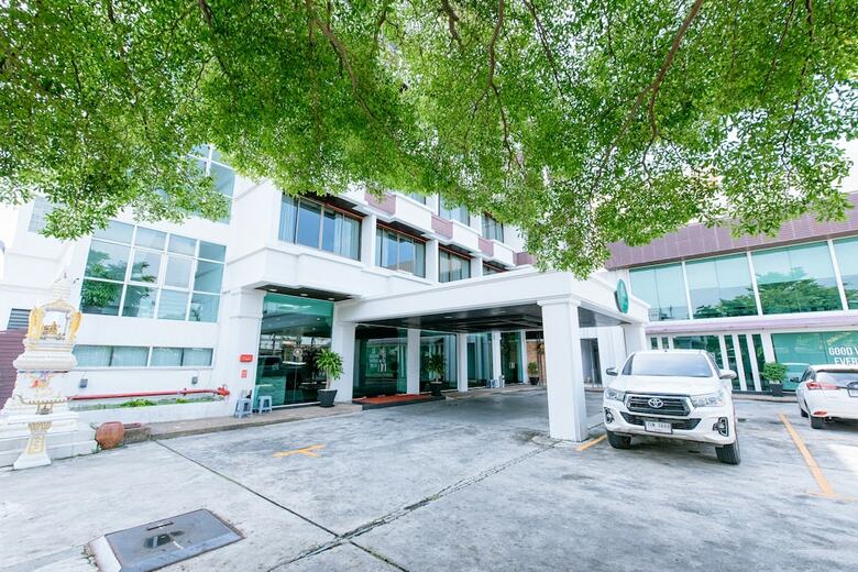 The Singora Hotel