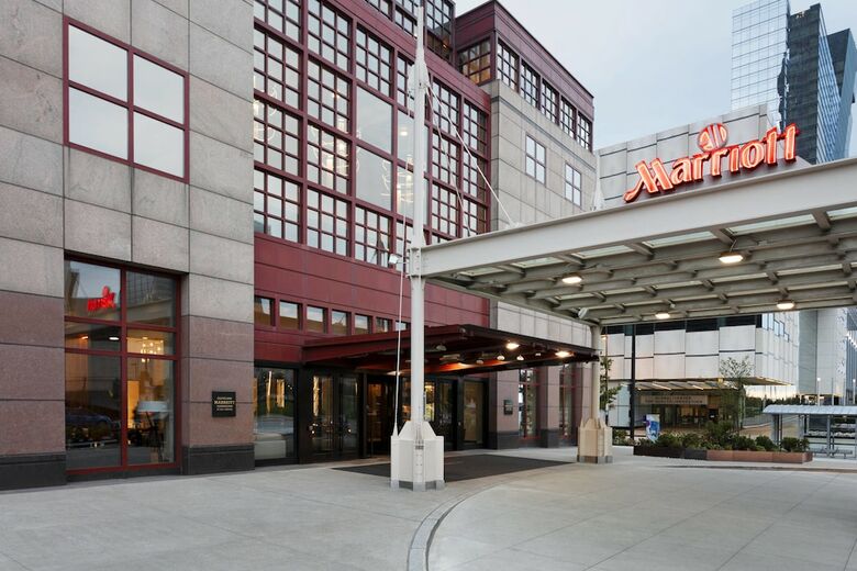 Hotel Cleveland Marriott Downtown At Key Tower