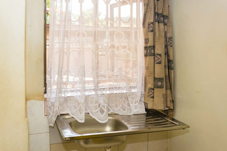 Hotel Rosama Guest House