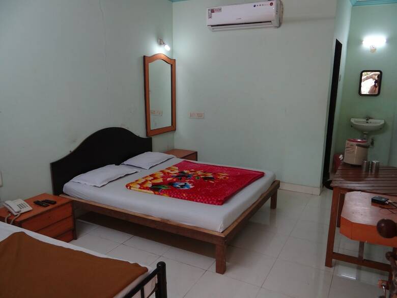 Hotel Ashok