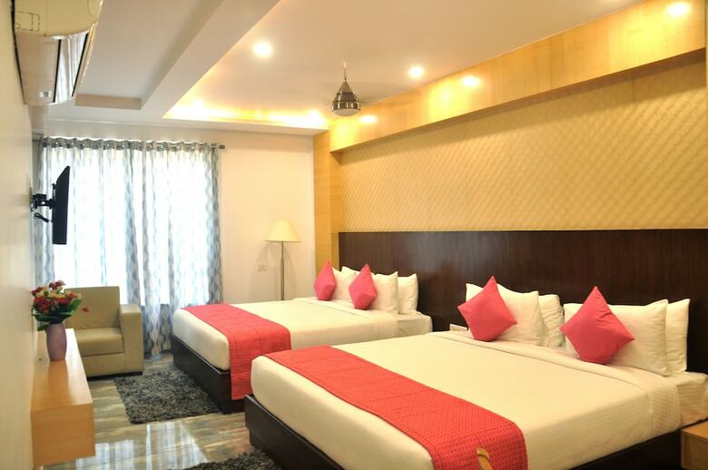 Hotel Sgt Plaza
