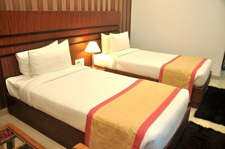 Hotel Sgt Plaza
