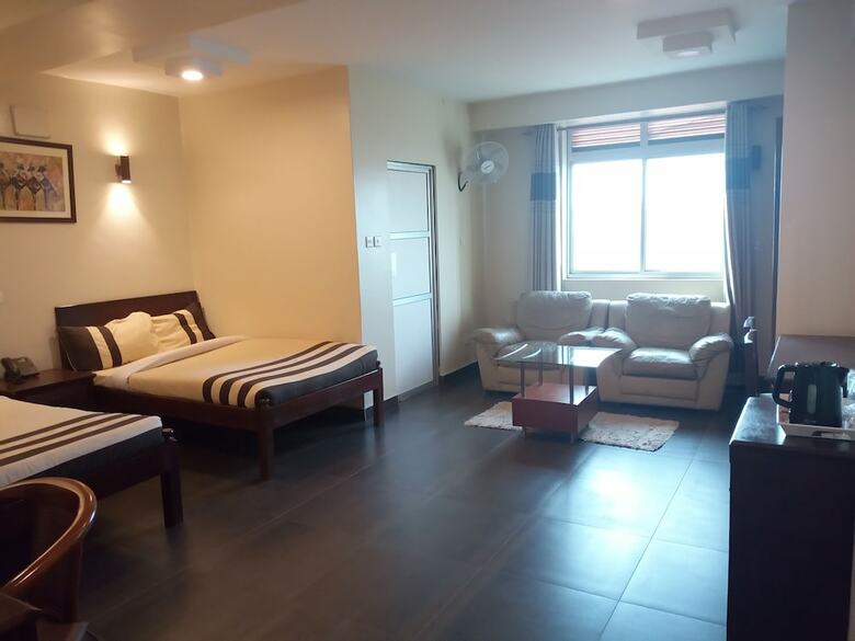 Fortune Hotel