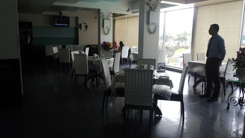 Hotel Royal Hills Vasai - Thane
