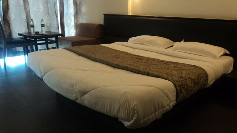 Hotel Royal Hills Vasai - Thane