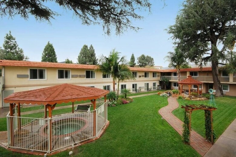 Motel Quality Inn & Suites Thousand Oaks - Us101