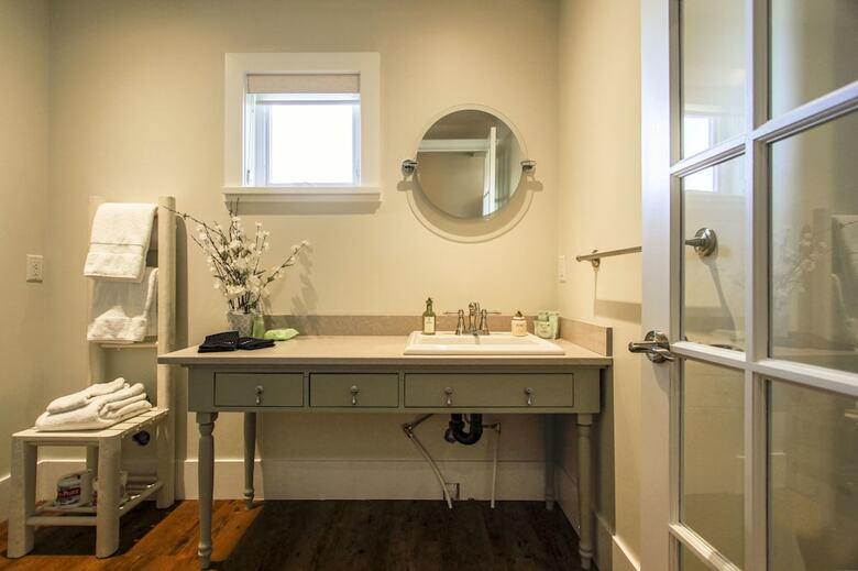 Kelowna Bed And Breakfast