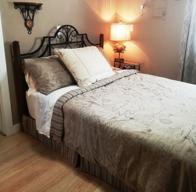 Bed & Breakfast Come Friday Cottages On The Bay