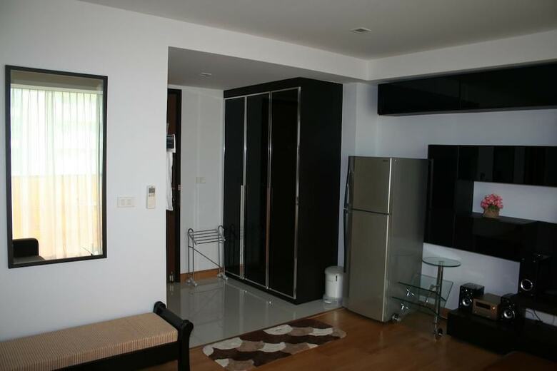 Hua Hin Beach Rocco Condo By Thr