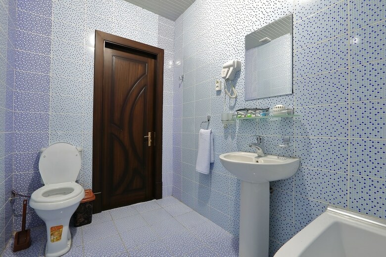 Hotel Seven Seasons
