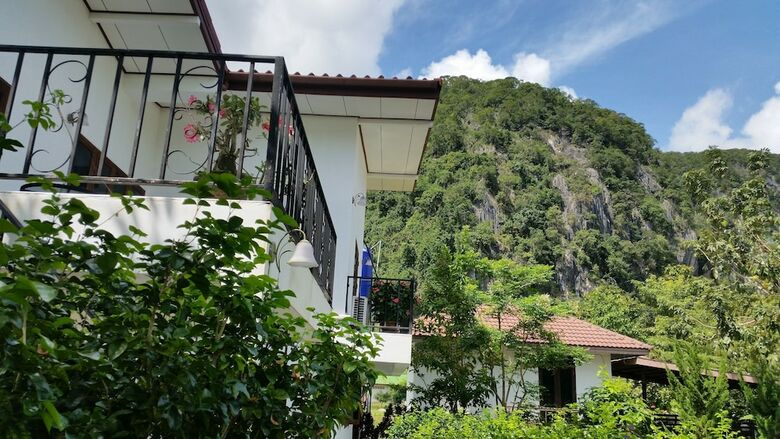 Hotel Sanfhan Resort