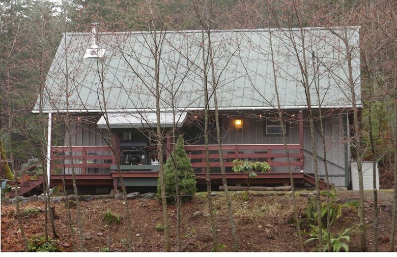 Cabana Packwood Ski & Vacation Getaway