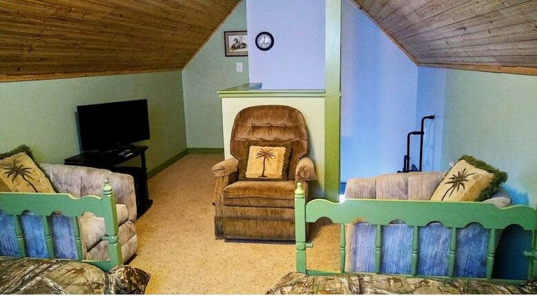 Cabana Packwood Ski & Vacation Getaway