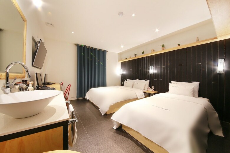 Hotel Bella