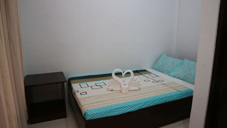 Hotel Chelle's Apartelle - Inn