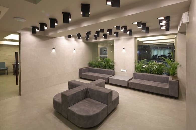 Hotel Carrefour