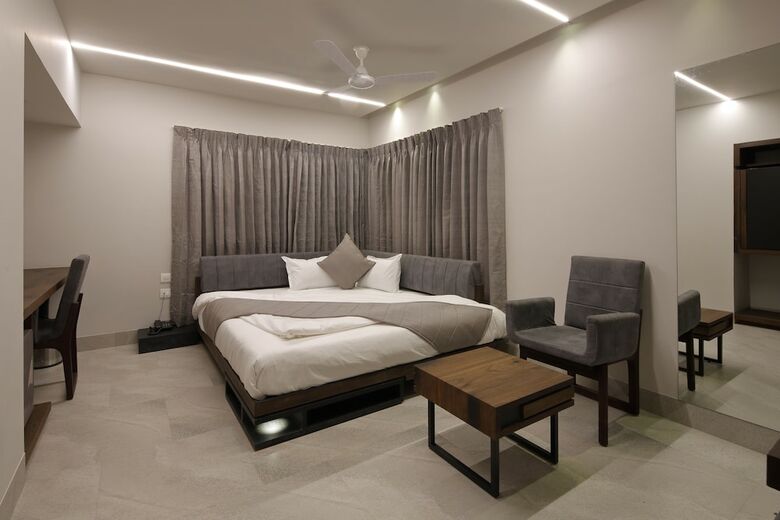 Hotel Carrefour