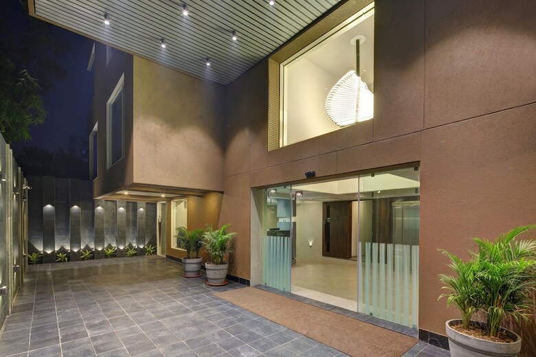 Hotel Carrefour