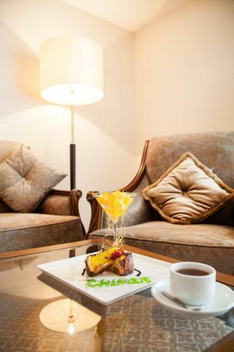 Chinar Hotel & Spa