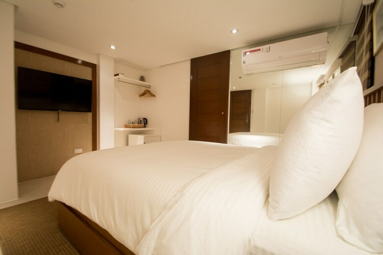 Hotel La Banca House Boracay