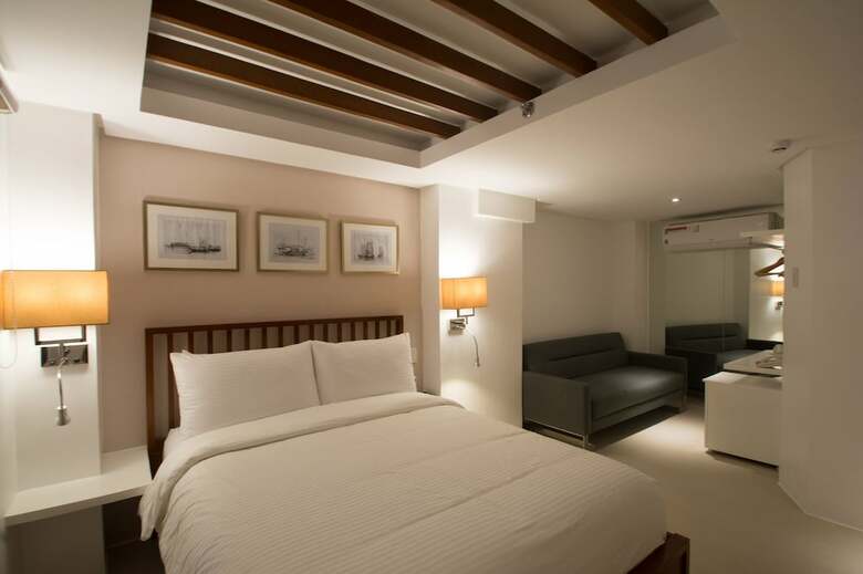 Hotel La Banca House Boracay