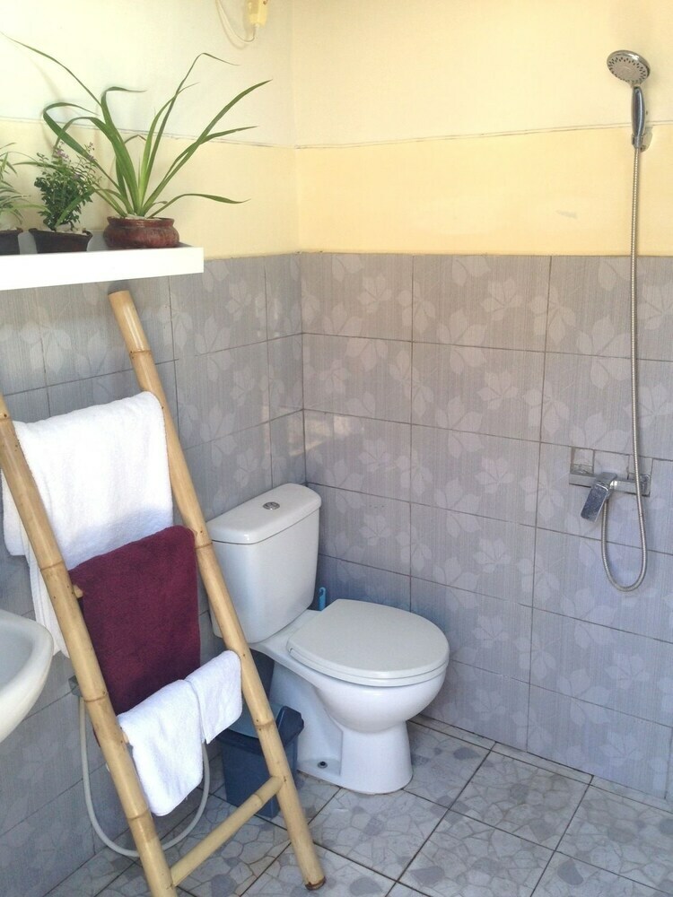 Bed & Breakfast Seminyak Hideaway Villa