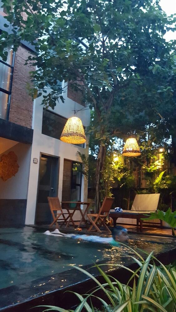Hotel Country Inn