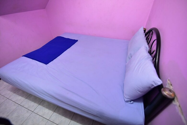 Hostal Khaosan Rainbow Hostel
