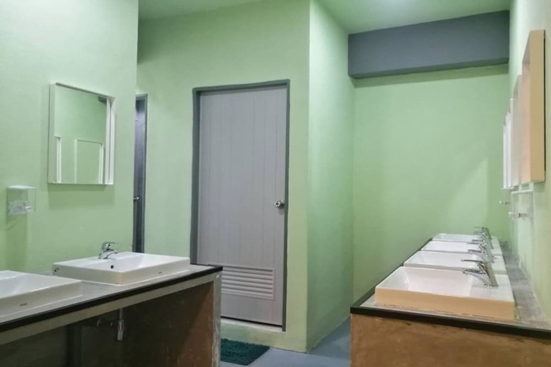 Hostal Samsen 8 Hostel