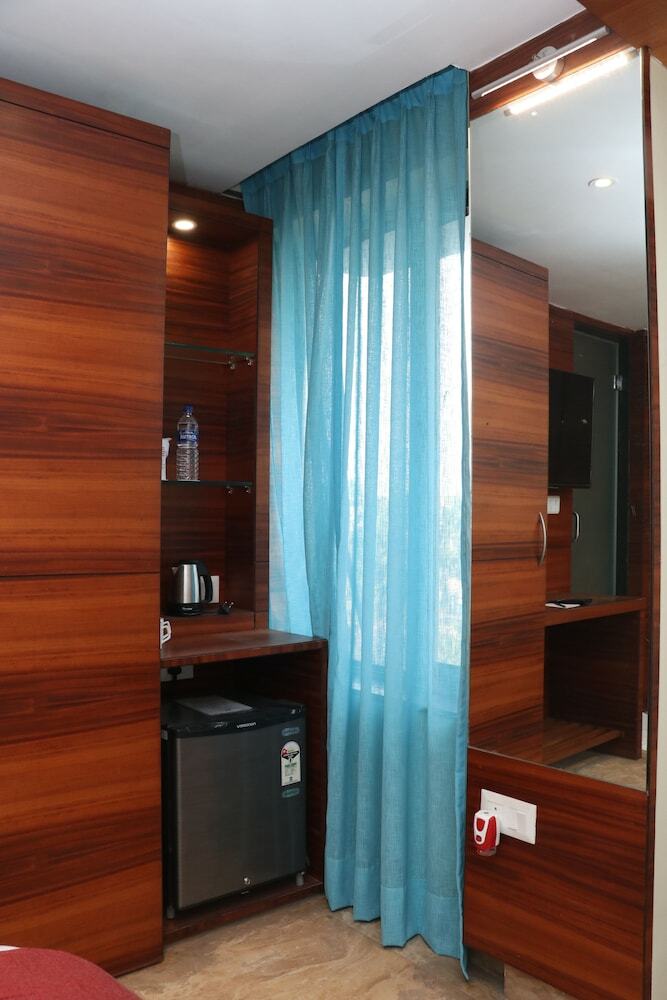 Kings Crown Hotel- Saltlake